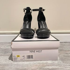 Nine West Black Platform Sandals Size 8.5 NEVER WORN!